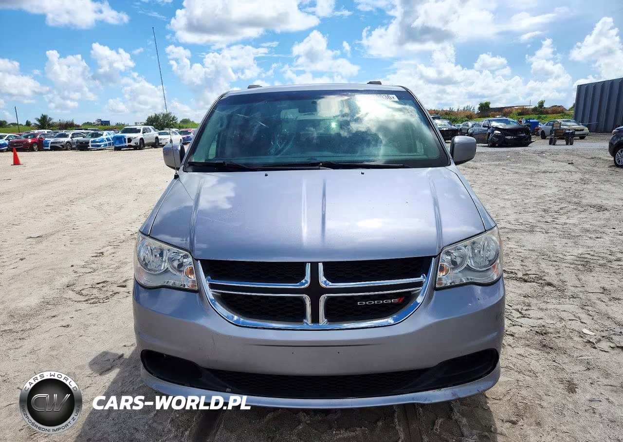 2015 Dodge Grand Caravan Sxt VIN:2C4RDGCG3FR591811 - 5