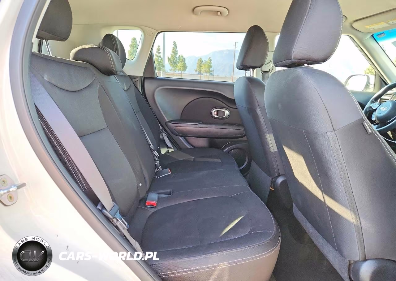 2016 Kia Soul Base VIN:KNDJN2A24G7357121 - 10