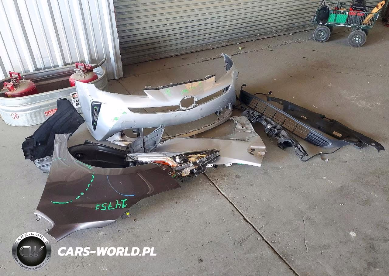 2021 Toyota Prius Xle VIN:JTDKAMFU1M3134849 - 12