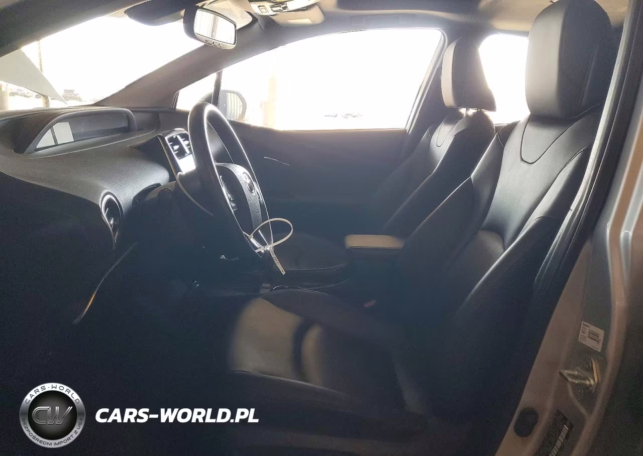 2021 Toyota Prius Xle VIN:JTDKAMFU1M3134849 - 7