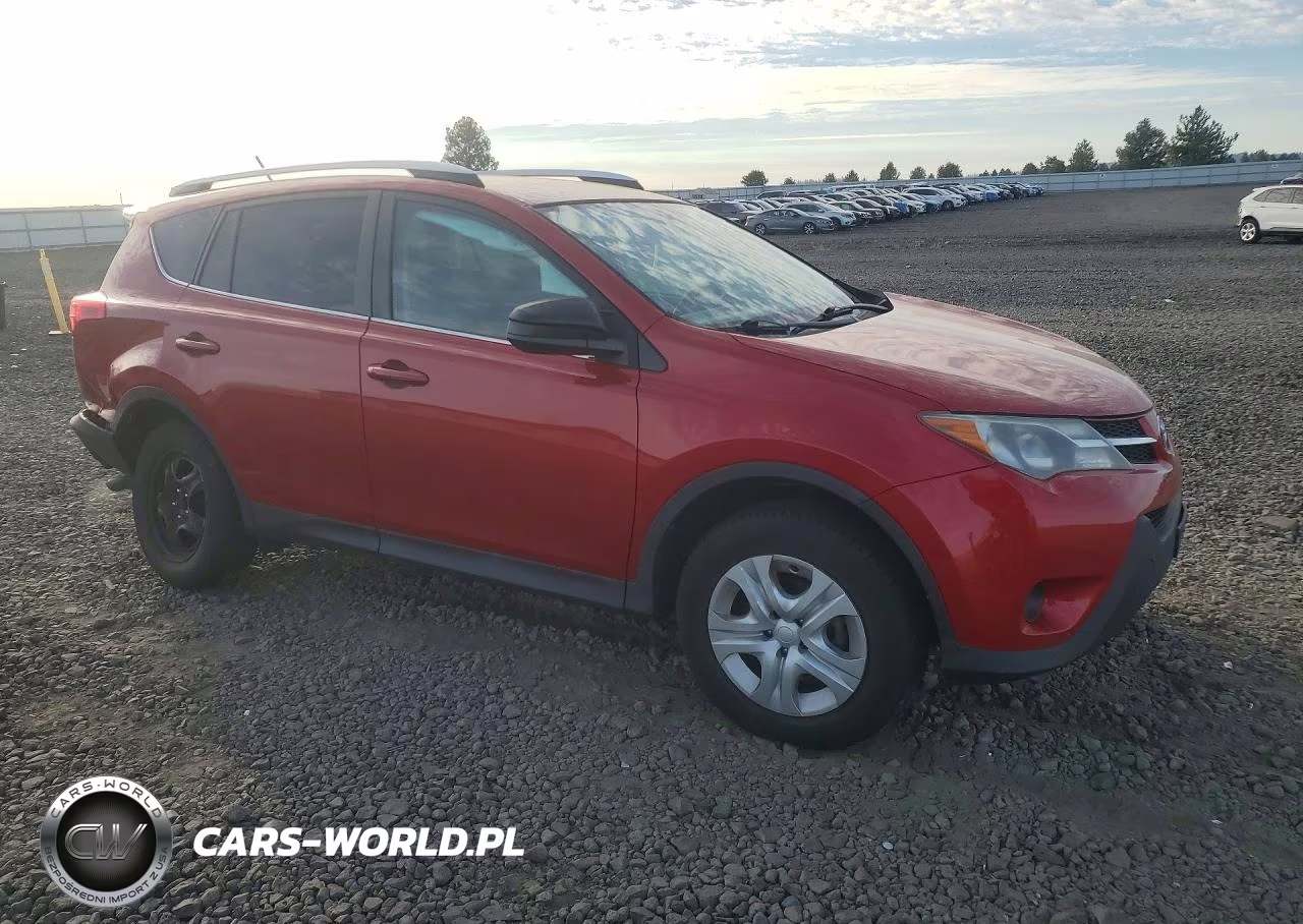 2015 Toyota Rav4 Le VIN:2T3BFREV3FW311927 - 4