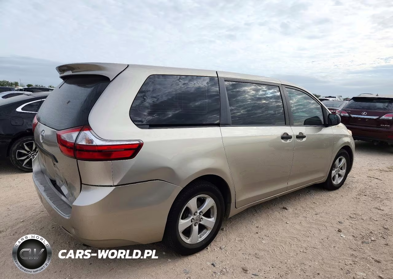 2017 Toyota Sienna L 7-Passenger VIN:5TDZZ3DC3HS884463 - 3