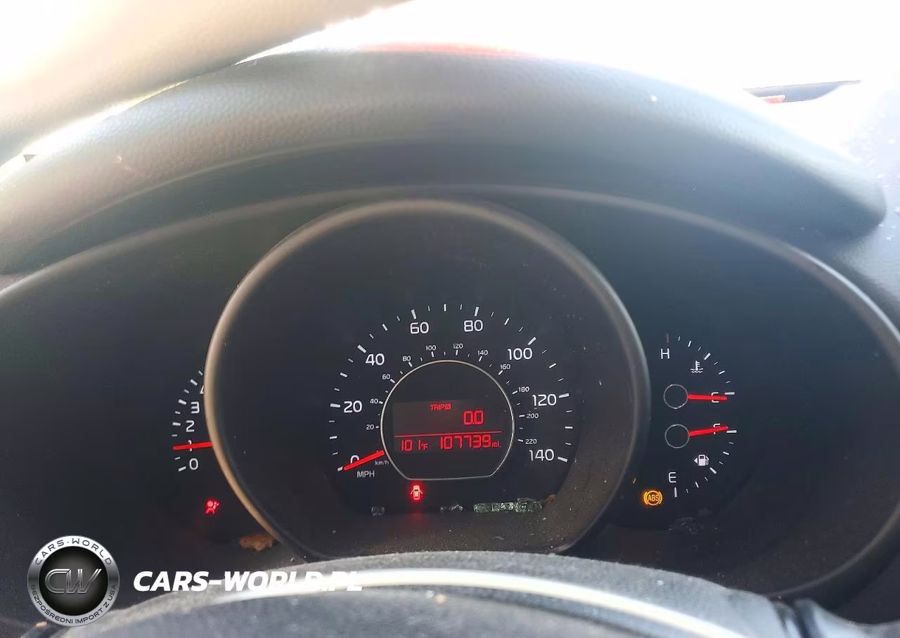 2015 Kia Soul Base VIN:KNDJN2A23F7771814 - 9