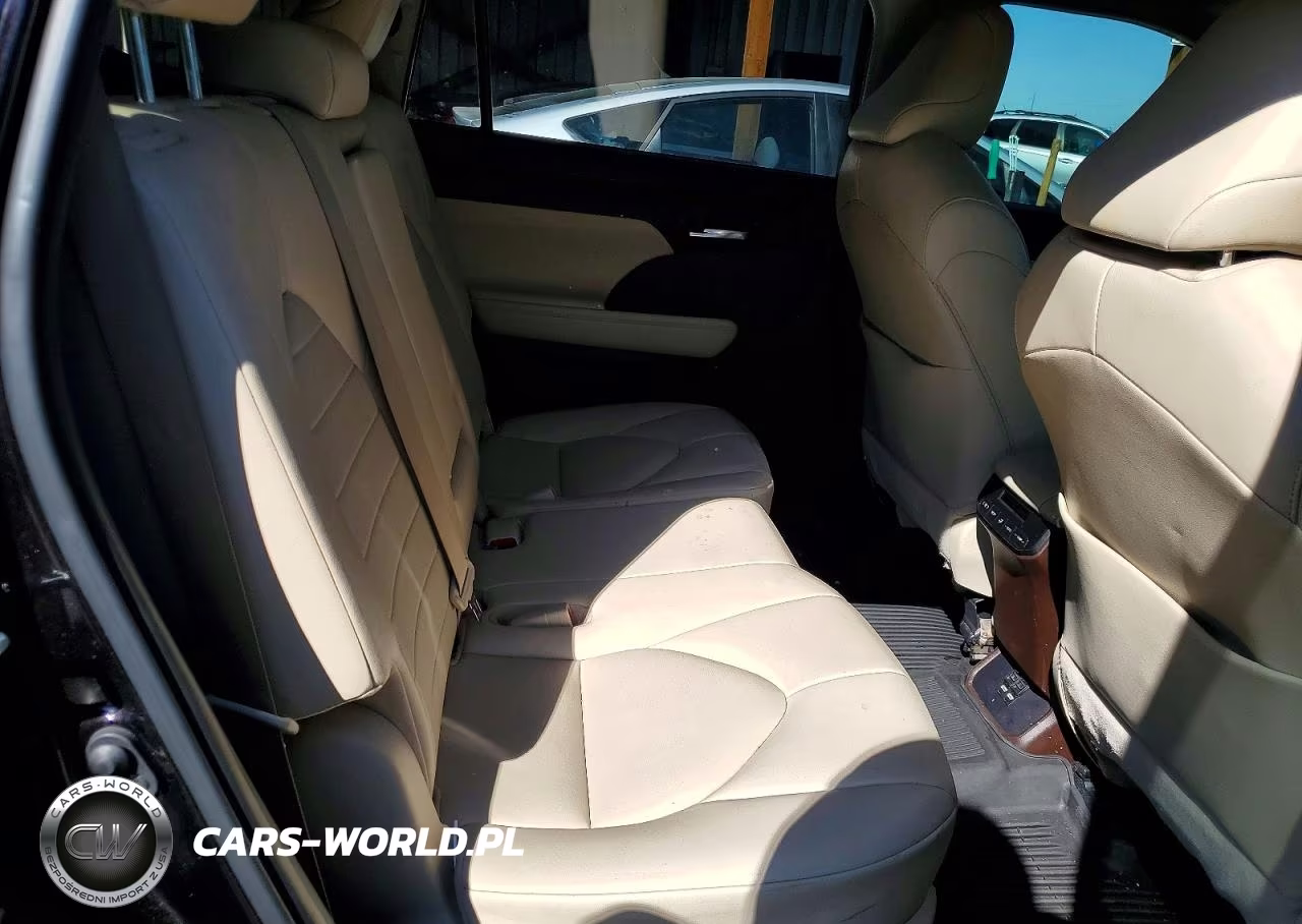 2020 Toyota Highlander Xle VIN:5TDHZRBH6LS018035 - 10