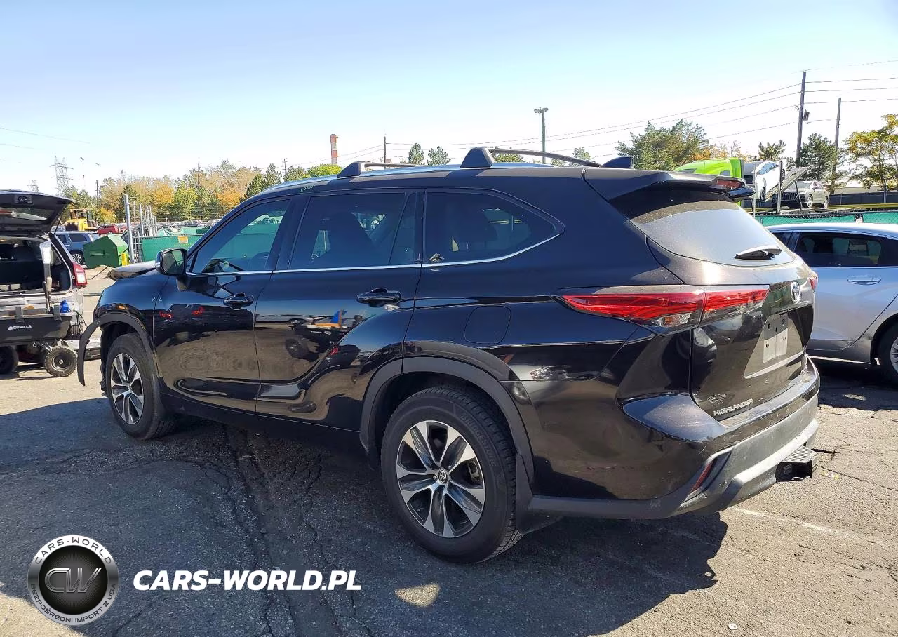 2020 Toyota Highlander Xle VIN:5TDHZRBH6LS018035 - 2