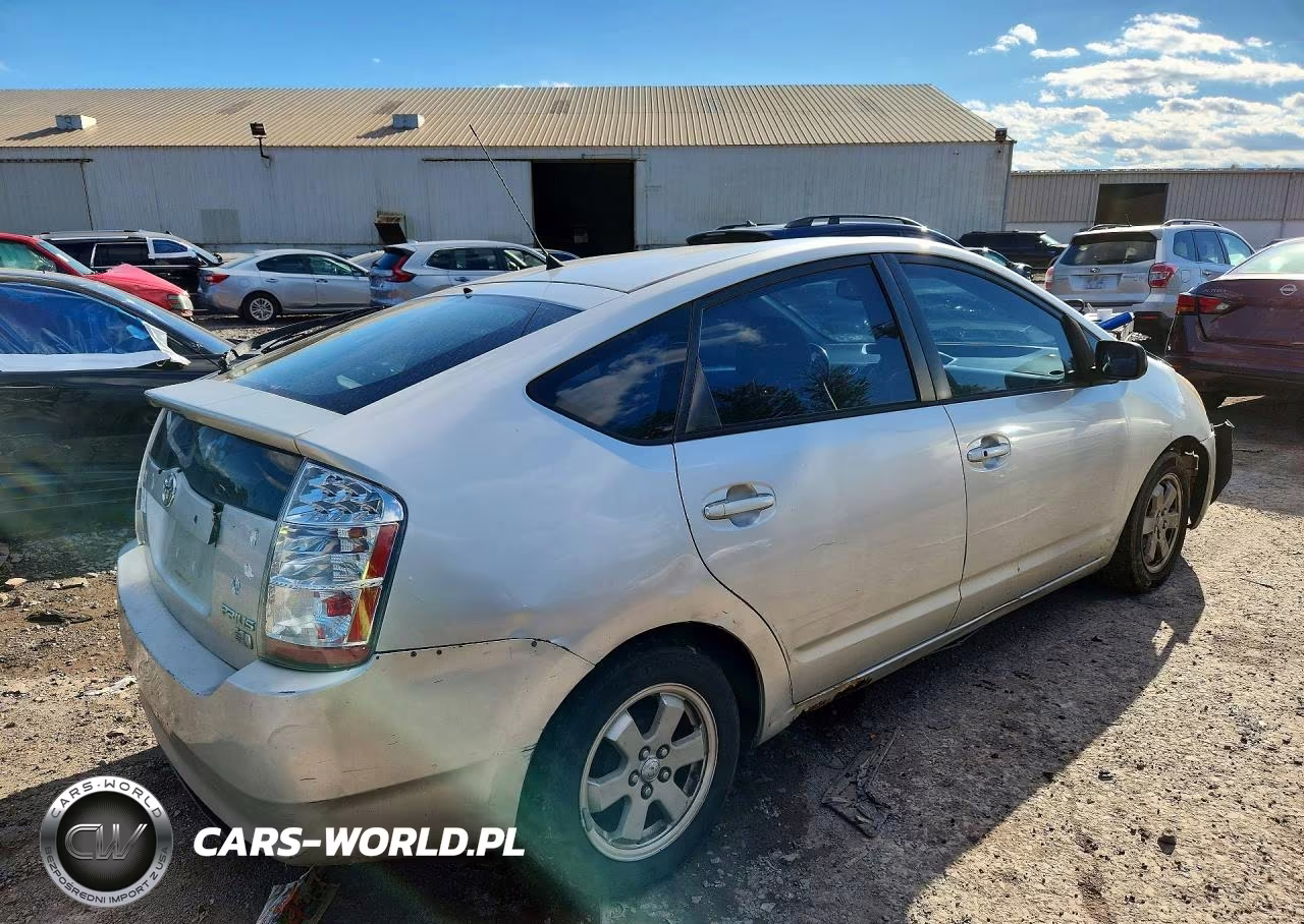 2005 Toyota Prius Base VIN:JTDKB20U257044565 - 3