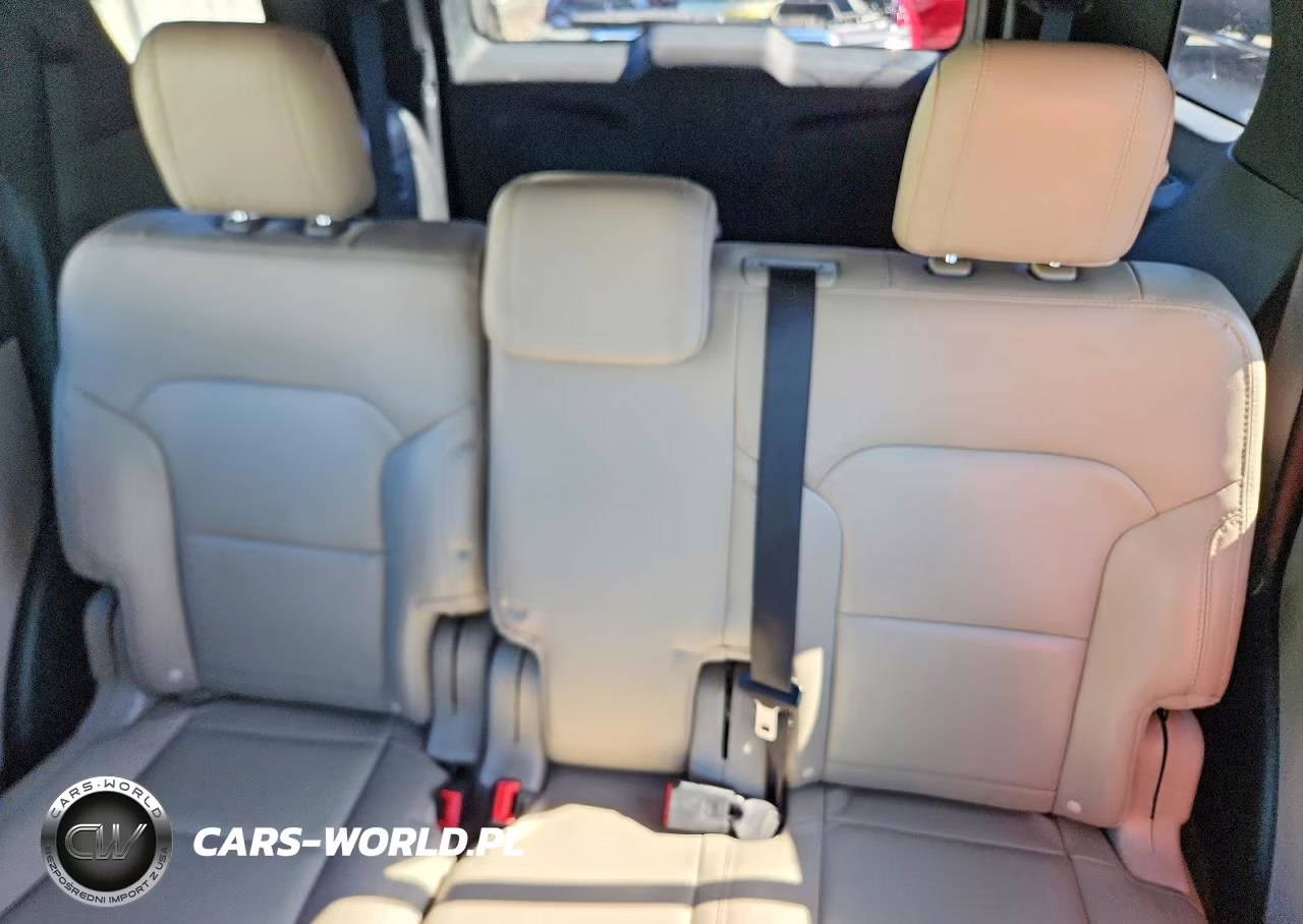 2018 Ford Explorer Xlt VIN:1FM5K7D82JGC90612 - 10