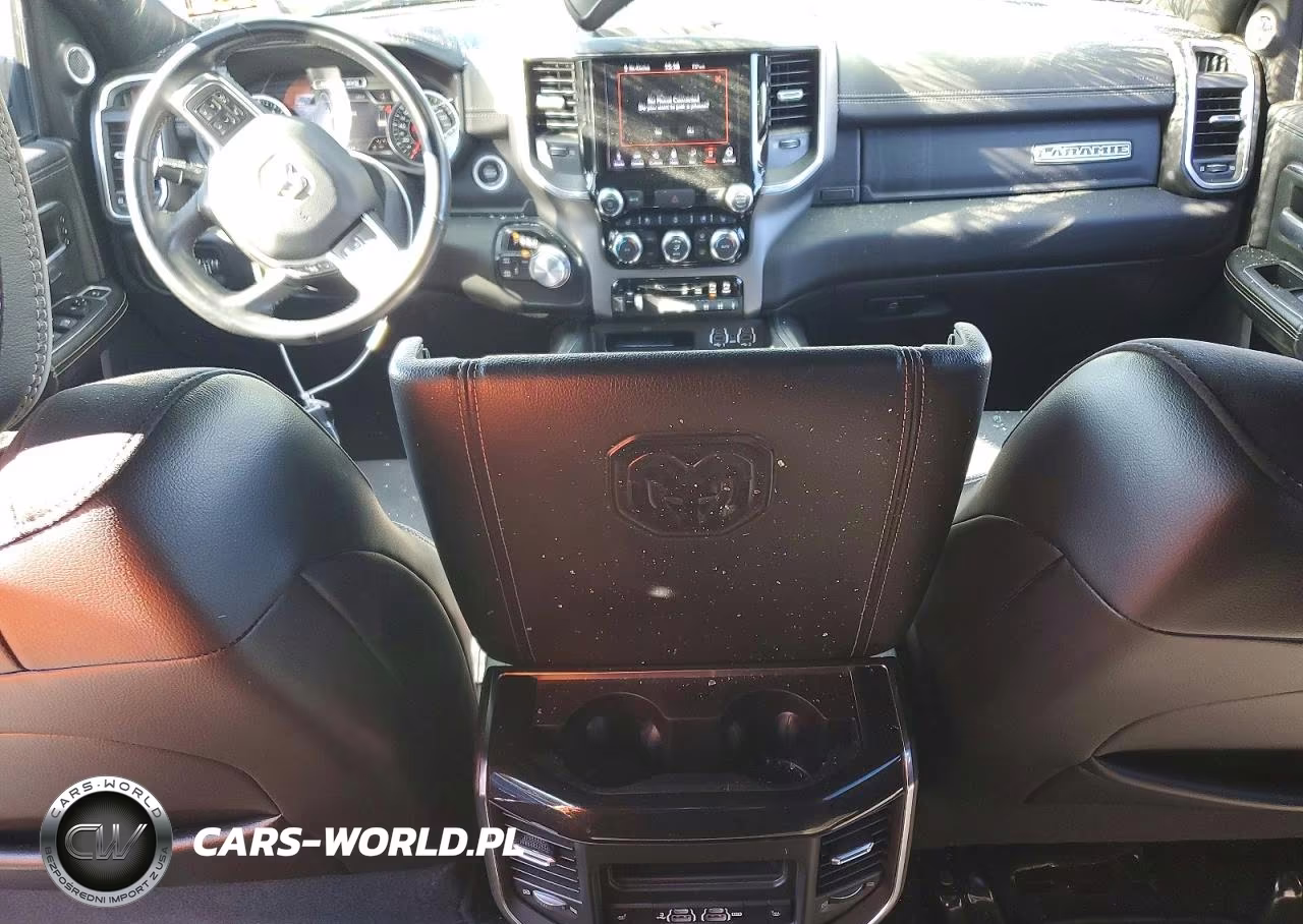 2020 Ram 2500 Laramie VIN:3C6UR5FJ5LG268179 - 8