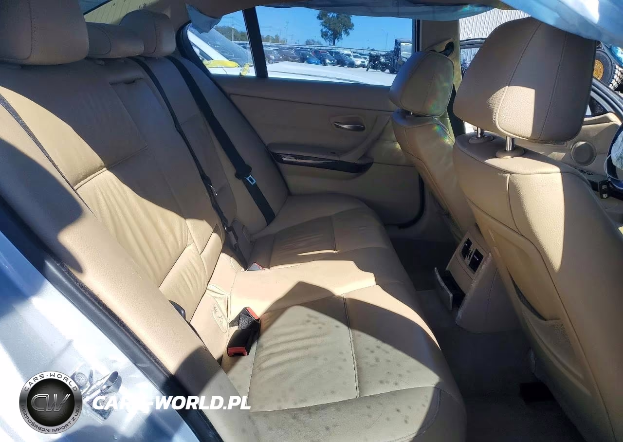 2006 BMW 325 Xi VIN:WBAVD13576KV14090 - 10