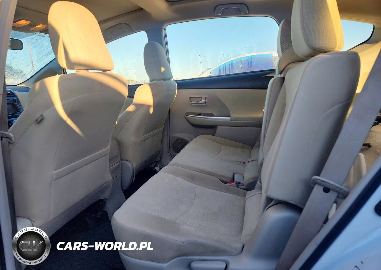 2014 Toyota Prius V Three VIN:JTDZN3EU2EJ012500 - 10