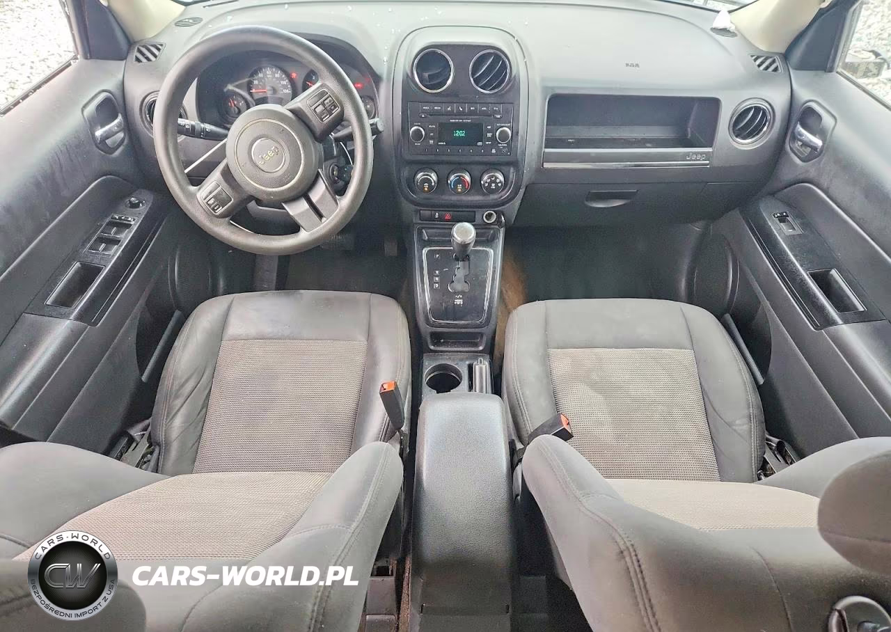 2013 Jeep Patriot Sport VIN:1C4NJRBB3DD243077 - 8