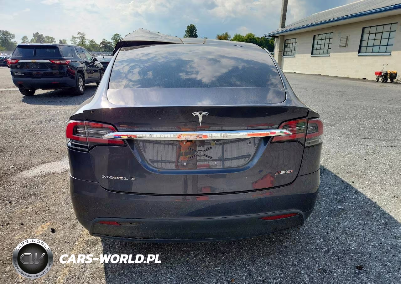 2016 Tesla Model X VIN:5YJXCBE40GF004445 - 6