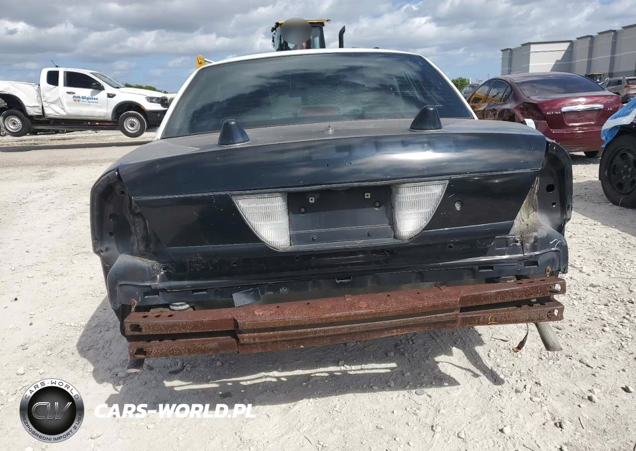 2008 Ford Crown Victoria Police Interceptor VIN:2FAFP71V68X155471 - 6