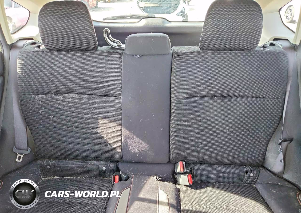2016 Subaru Crosstrek Premium VIN:JF2GPADC5G8277566 - 10