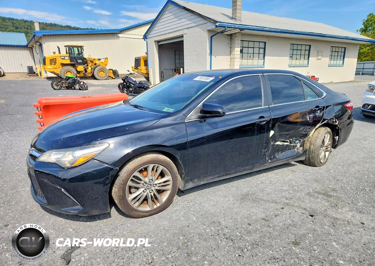 2017 Toyota Camry Se VIN:4T1BF1FK1HU344619 - 1
