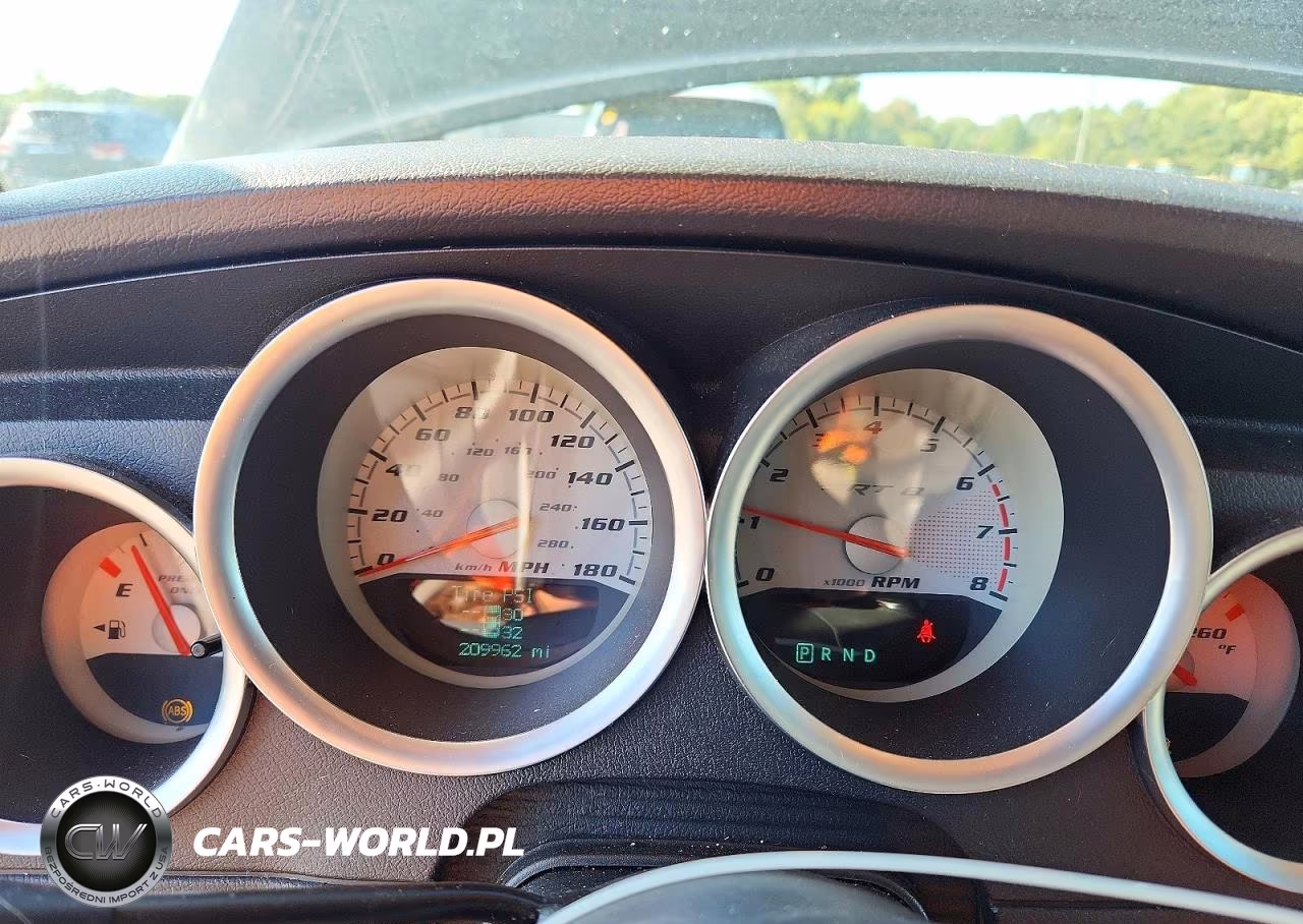 2006 Dodge Charger Srt-8 VIN:2B3LA73W86H419853 - 9