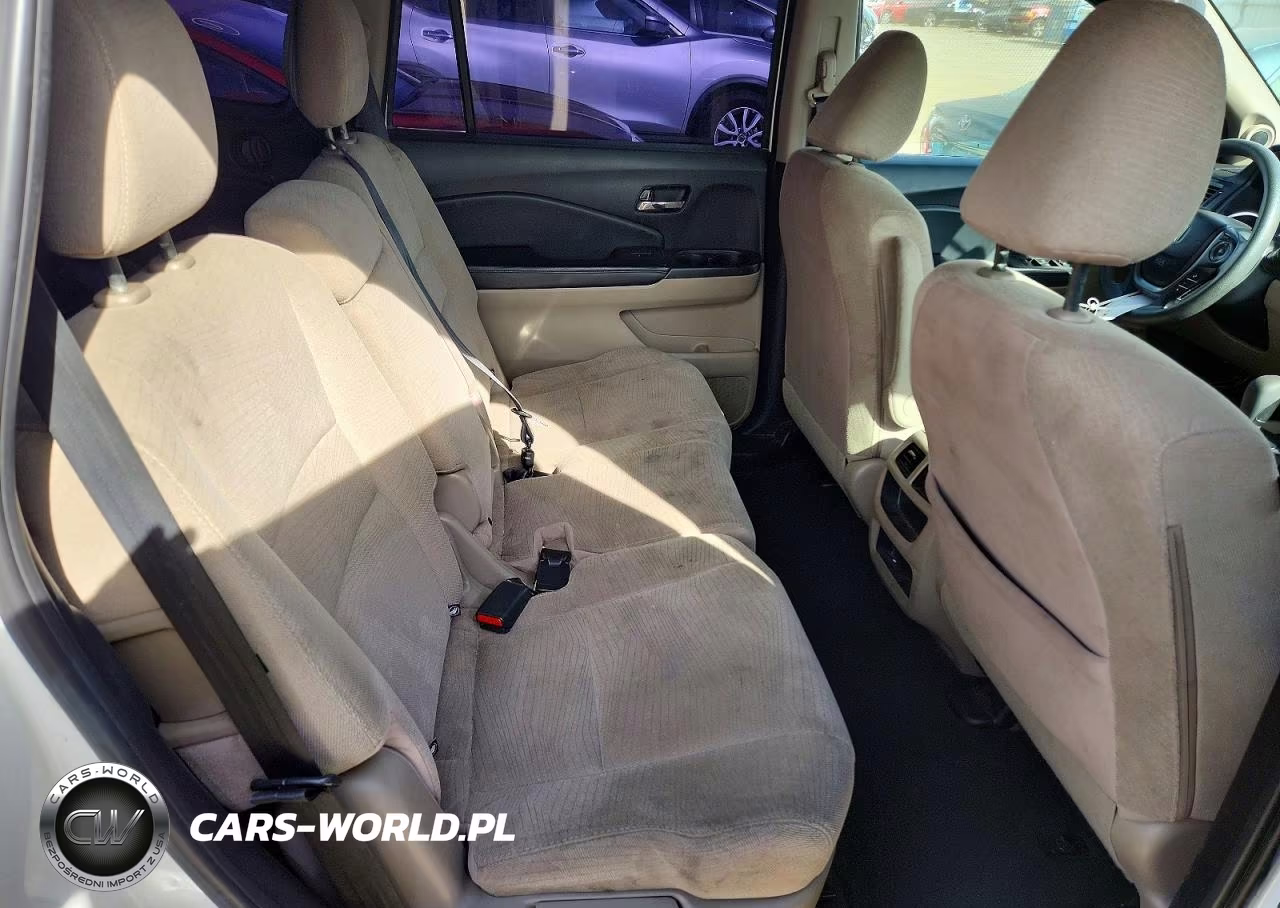 2016 Honda Pilot Lx VIN:5FNYF5H12GB031015 - 11