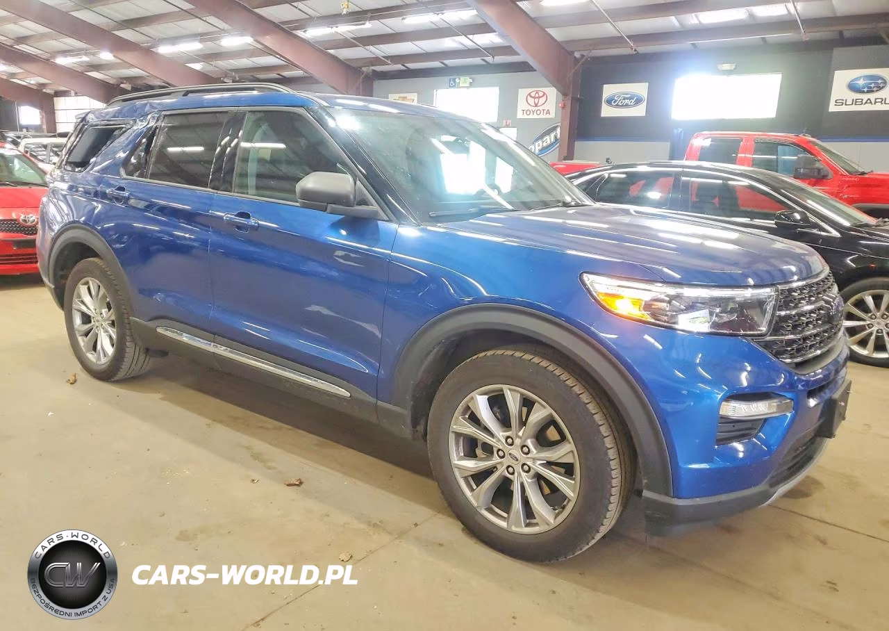 2021 Ford Explorer Xlt VIN:1FMSK8DH0MGA25507 - 4