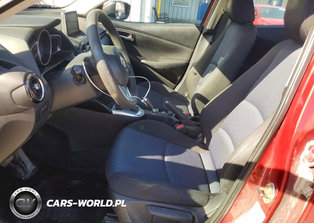 2018 Toyota Yaris Ia Base VIN:3MYDLBYV1JY314396 - 7
