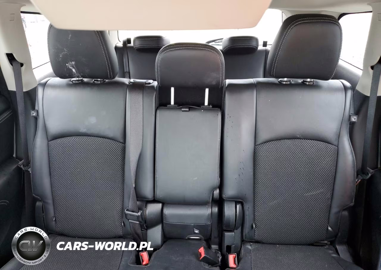 2020 Dodge Journey Crossroad VIN:3C4PDCGB3LT261111 - 10