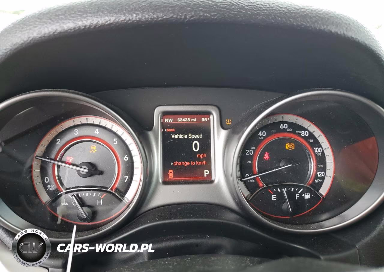2020 Dodge Journey Crossroad VIN:3C4PDCGB3LT261111 - 9