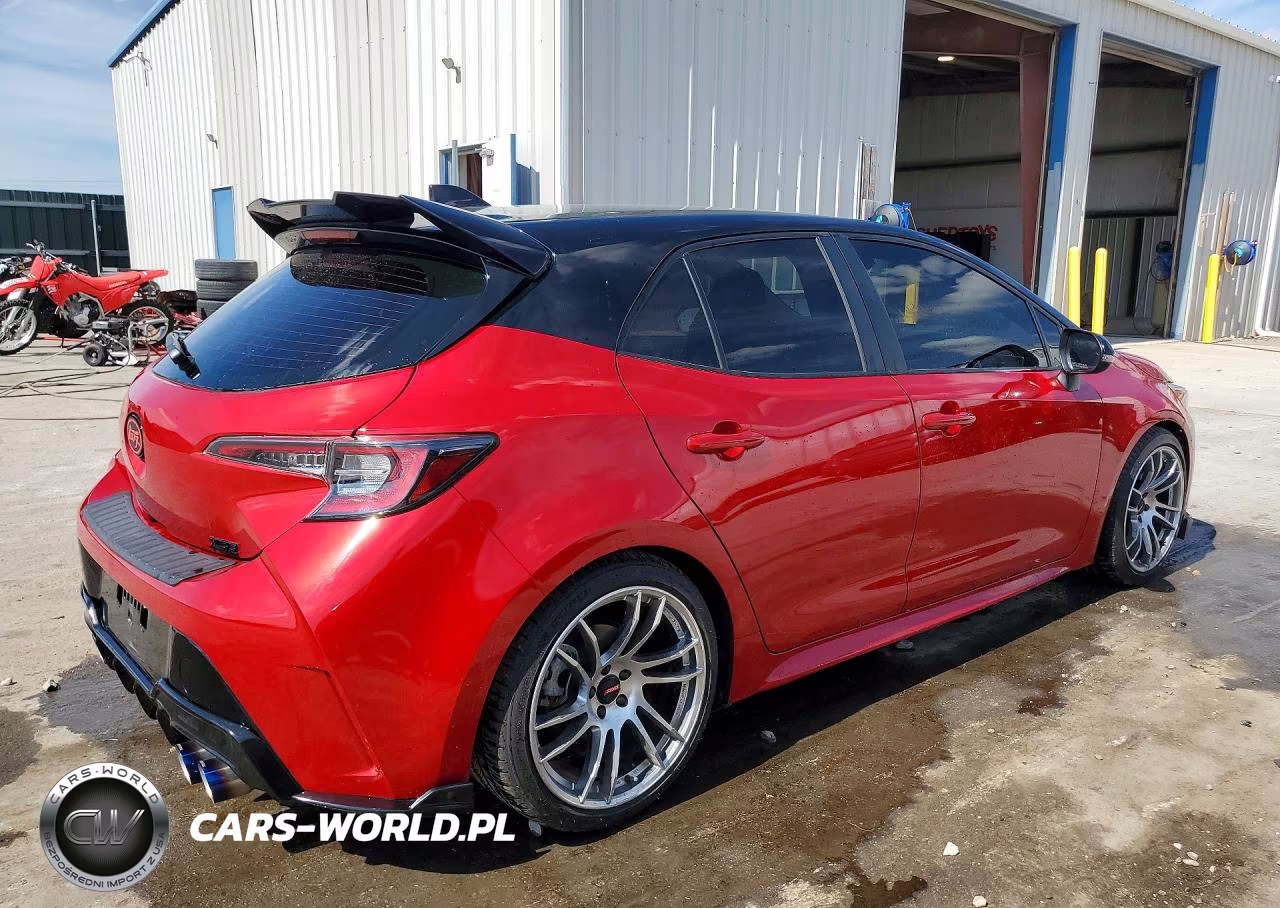 2021 Toyota Corolla Xse VIN:JTNA4MBE1M3106580 - 3