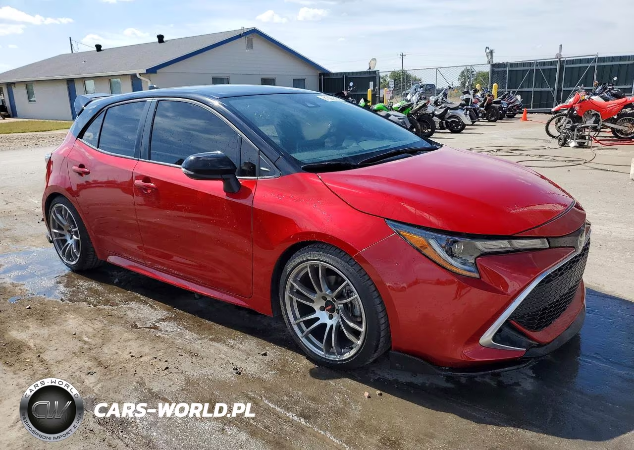 2021 Toyota Corolla Xse VIN:JTNA4MBE1M3106580 - 4