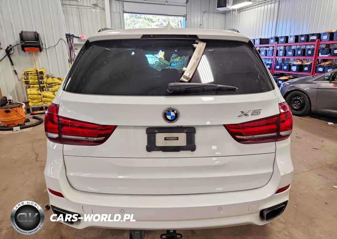 2015 BMW X5 xDrive50I VIN:5UXKR6C53F0J74032 - 6