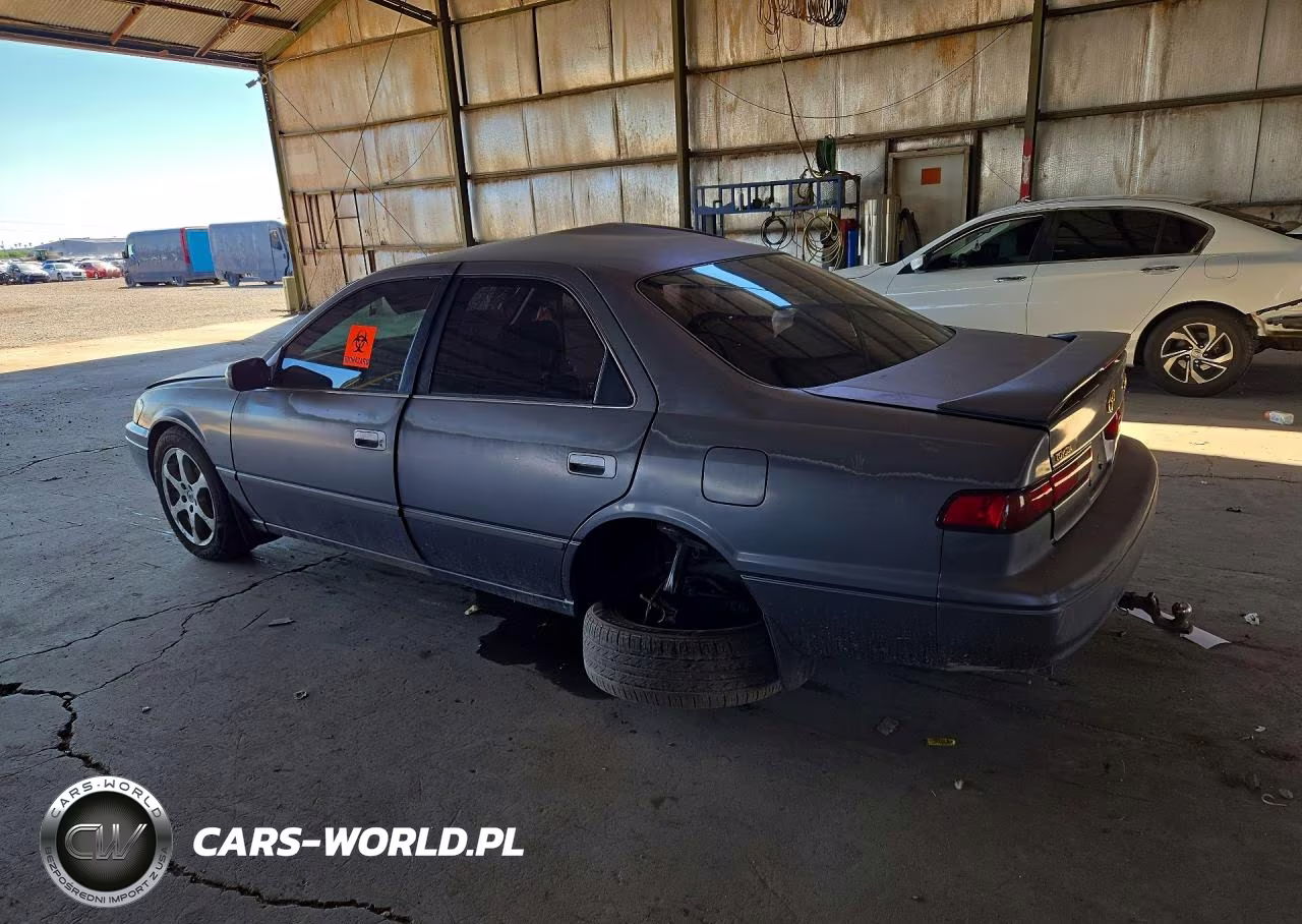 1998 Toyota Camry Le VIN:JT2BG22K1W0177382 - 2