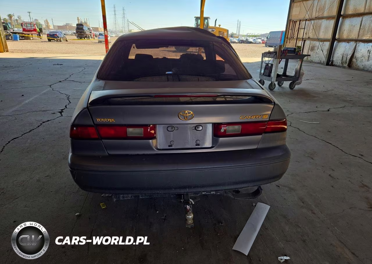 1998 Toyota Camry Le VIN:JT2BG22K1W0177382 - 6