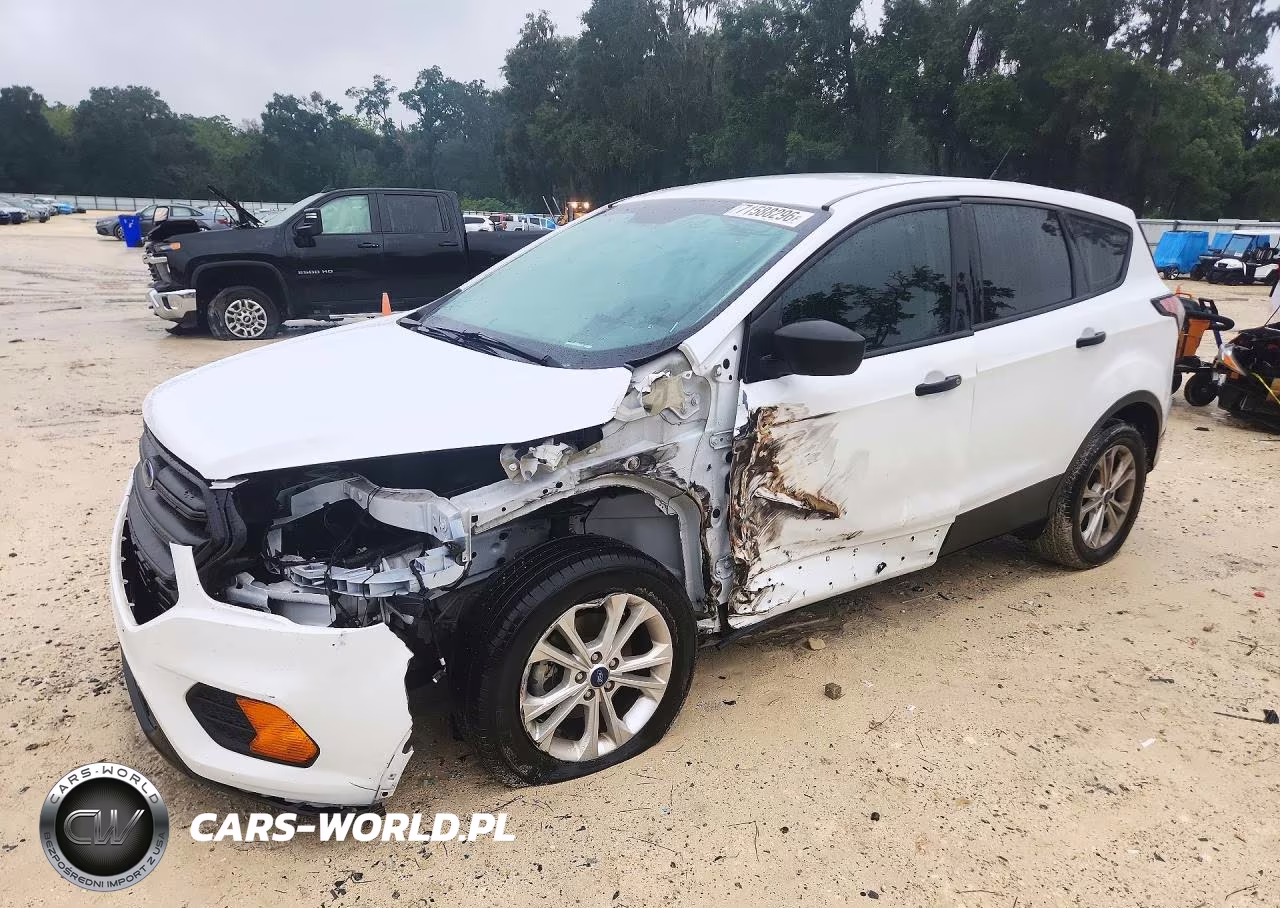 2017 Ford Escape S – zdjęcie 1 z 13