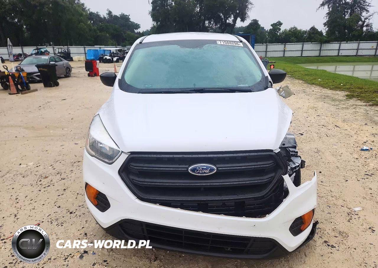 2017 Ford Escape S VIN:1FMCU0F7XHUD24868 - 5