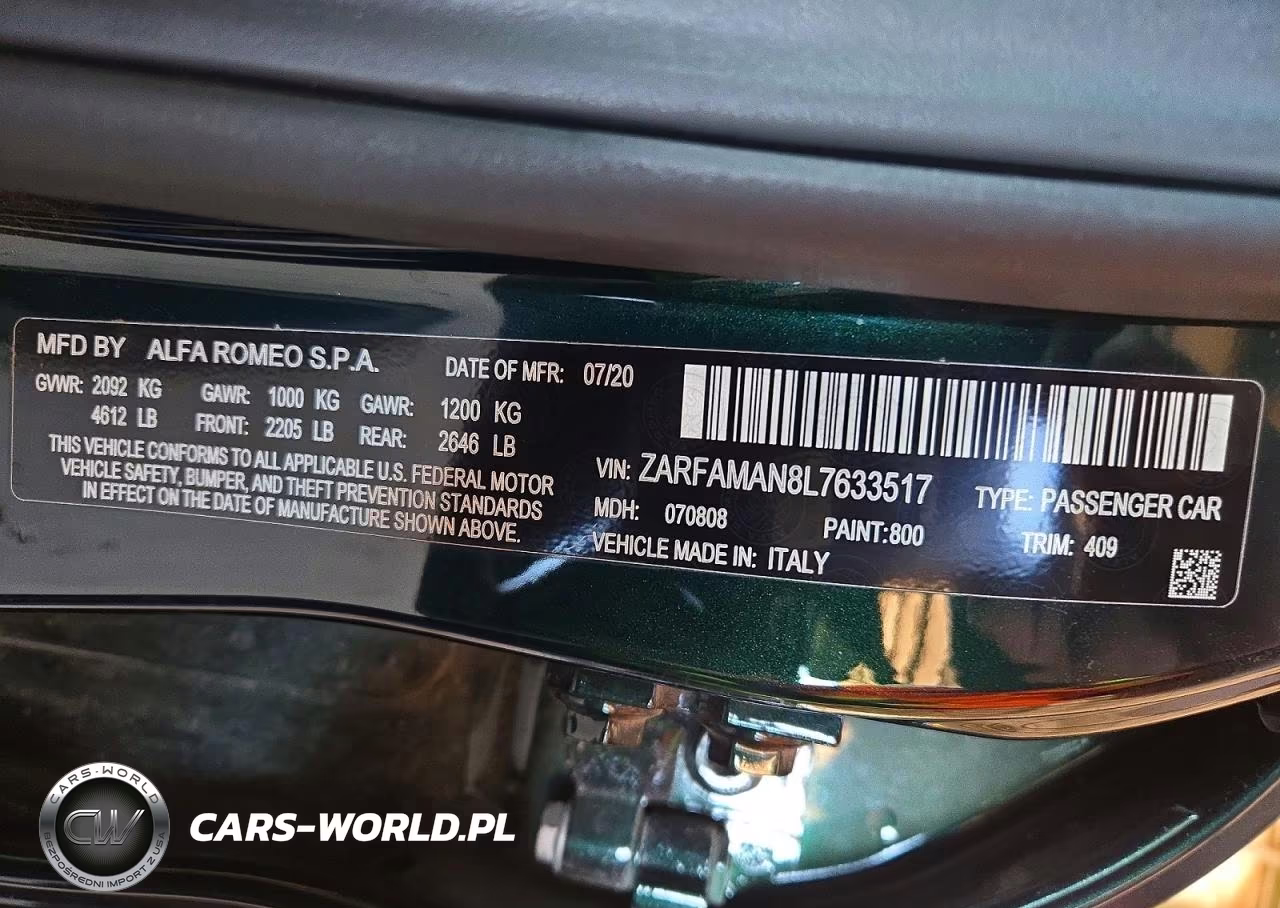 2020 Alfa Romeo Giulia VIN:ZARFAMAN8L7633517 - 12