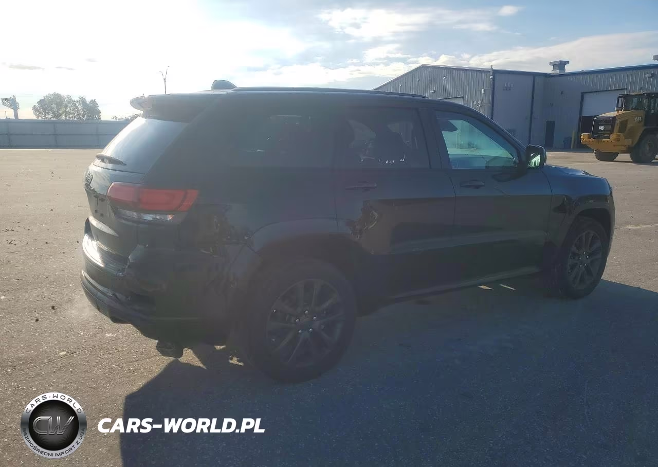 2018 Jeep Grand Cherokee Overland VIN:1C4RJFCT1JC136389 - 3