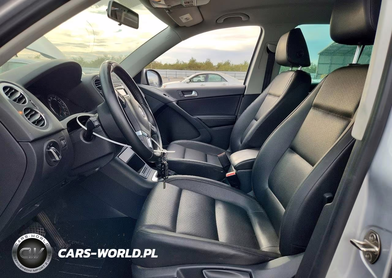 2014 Volkswagen Tiguan S VIN:WVGAV3AX4EW585166 - 7
