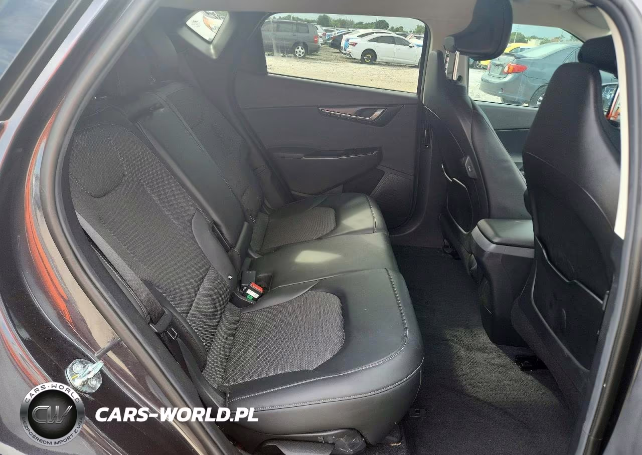 2025 Kia Ev6 Light Long Range VIN:5XYC34JA9SG010588 - 11