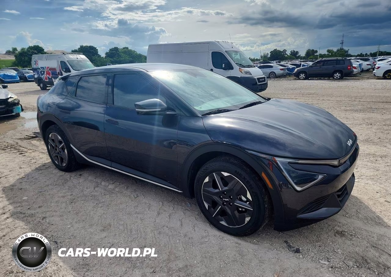 2025 Kia Ev6 Light Long Range VIN:5XYC34JA9SG010588 - 4