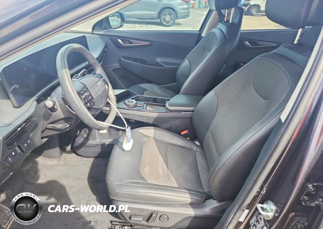 2025 Kia Ev6 Light Long Range VIN:5XYC34JA9SG010588 - 7