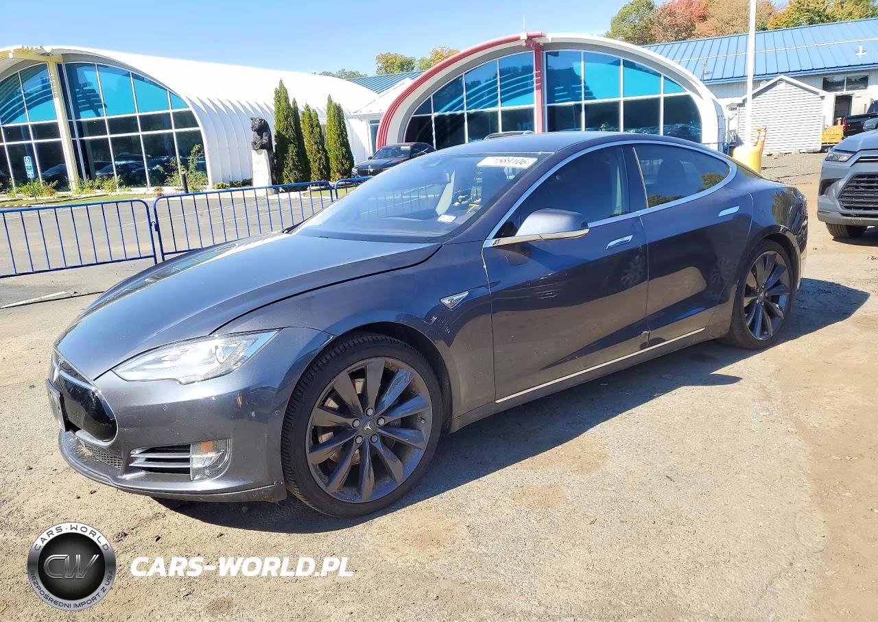 2016 Tesla Model S VIN:5YJSA1E10GF132541 - 1