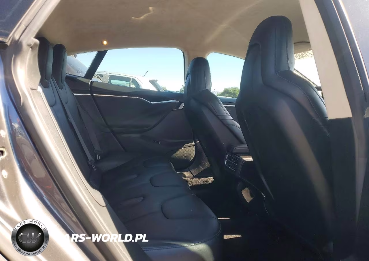 2016 Tesla Model S VIN:5YJSA1E10GF132541 - 10
