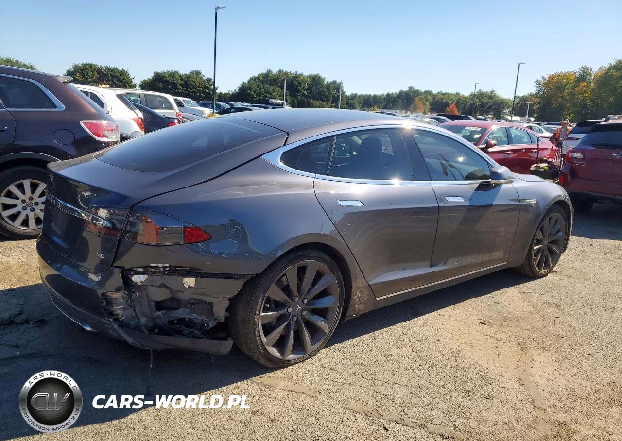2016 Tesla Model S VIN:5YJSA1E10GF132541 - 3