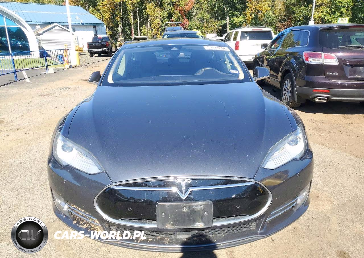 2016 Tesla Model S VIN:5YJSA1E10GF132541 - 5