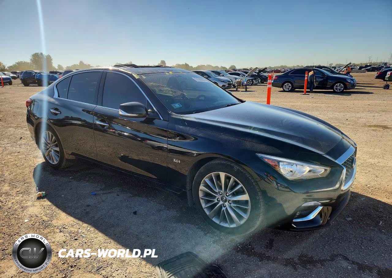 2019 Infiniti Q50 3.0T Luxe VIN:JN1EV7AR7KM553725 - 4
