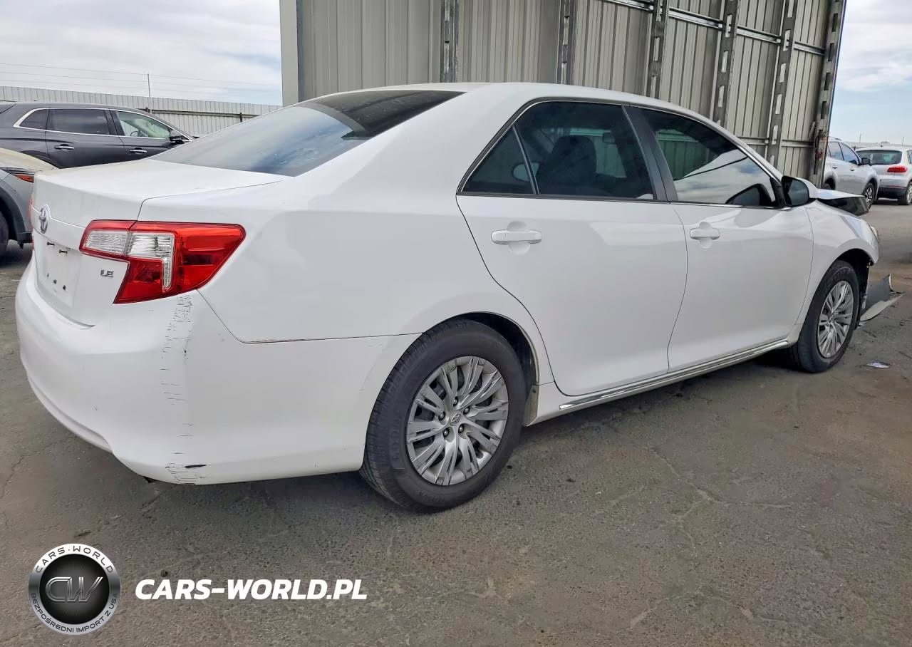 2013 Toyota Camry Le VIN:4T1BF1FK7DU250853 - 3