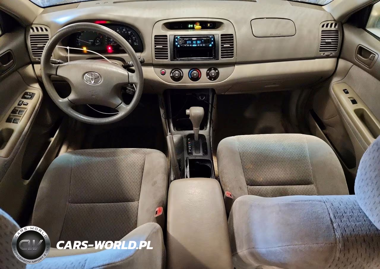 2004 Toyota Camry Le VIN:4T1BE32K44U357945 - 8