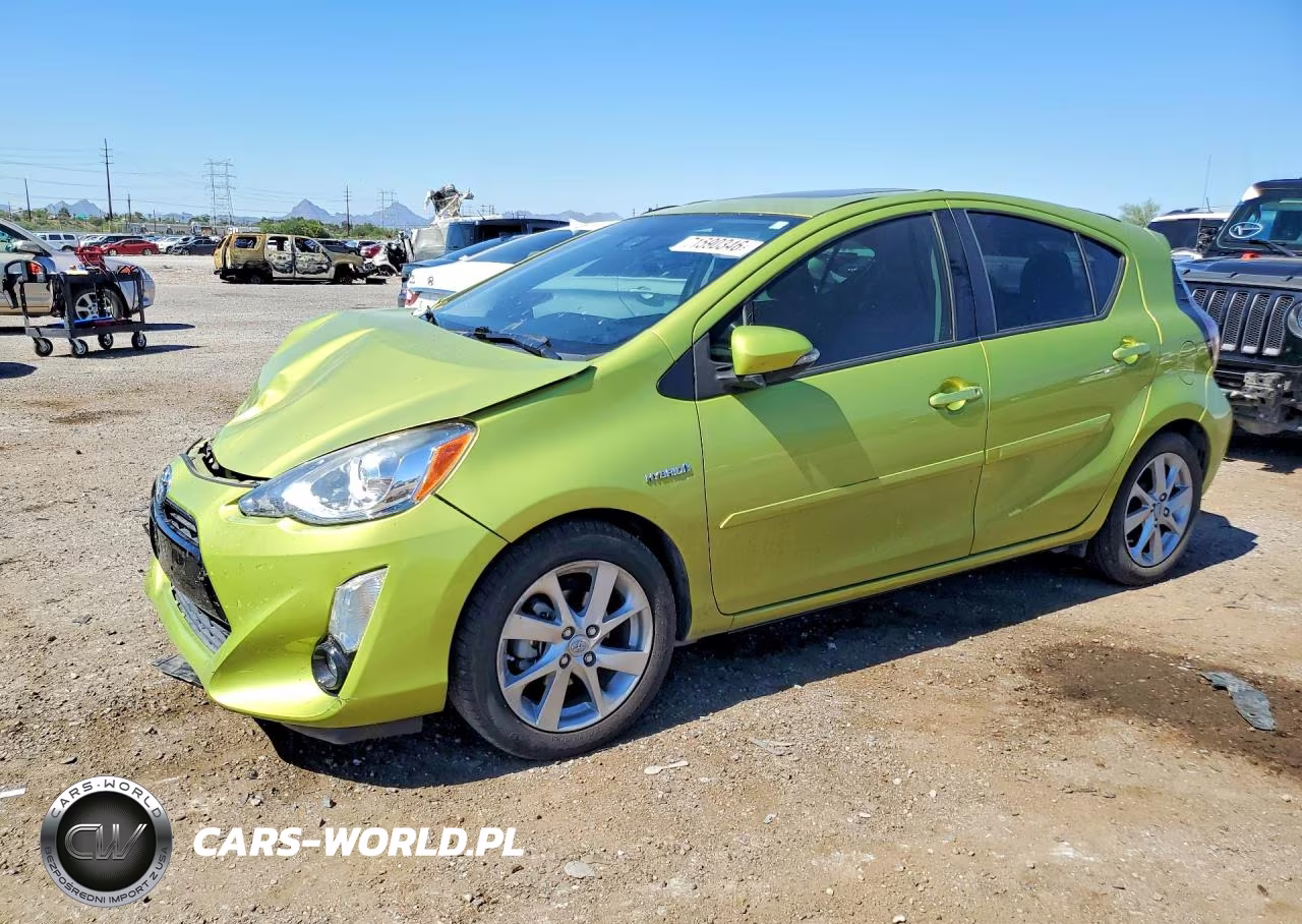 2016 Toyota Prius C Four – zdjęcie 1 z 12