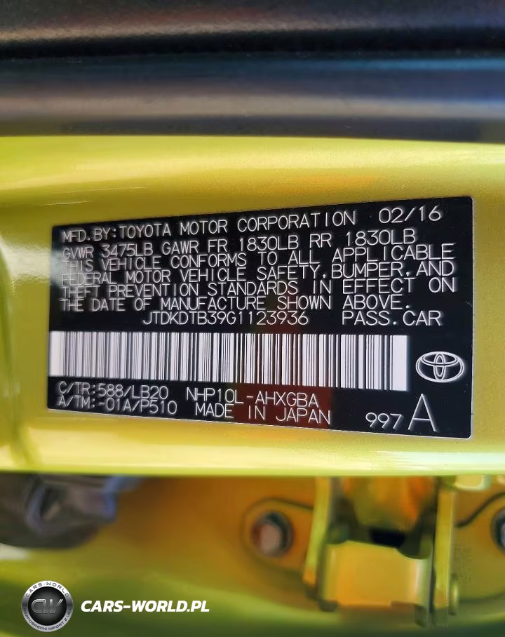 2016 Toyota Prius C Four VIN:JTDKDTB39G1123936 - 12