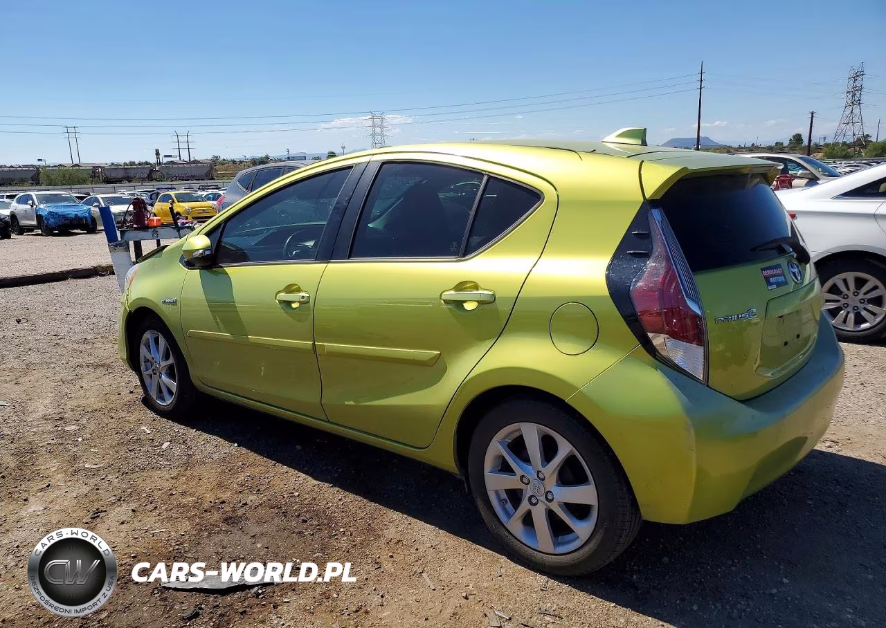 2016 Toyota Prius C Four VIN:JTDKDTB39G1123936 - 2