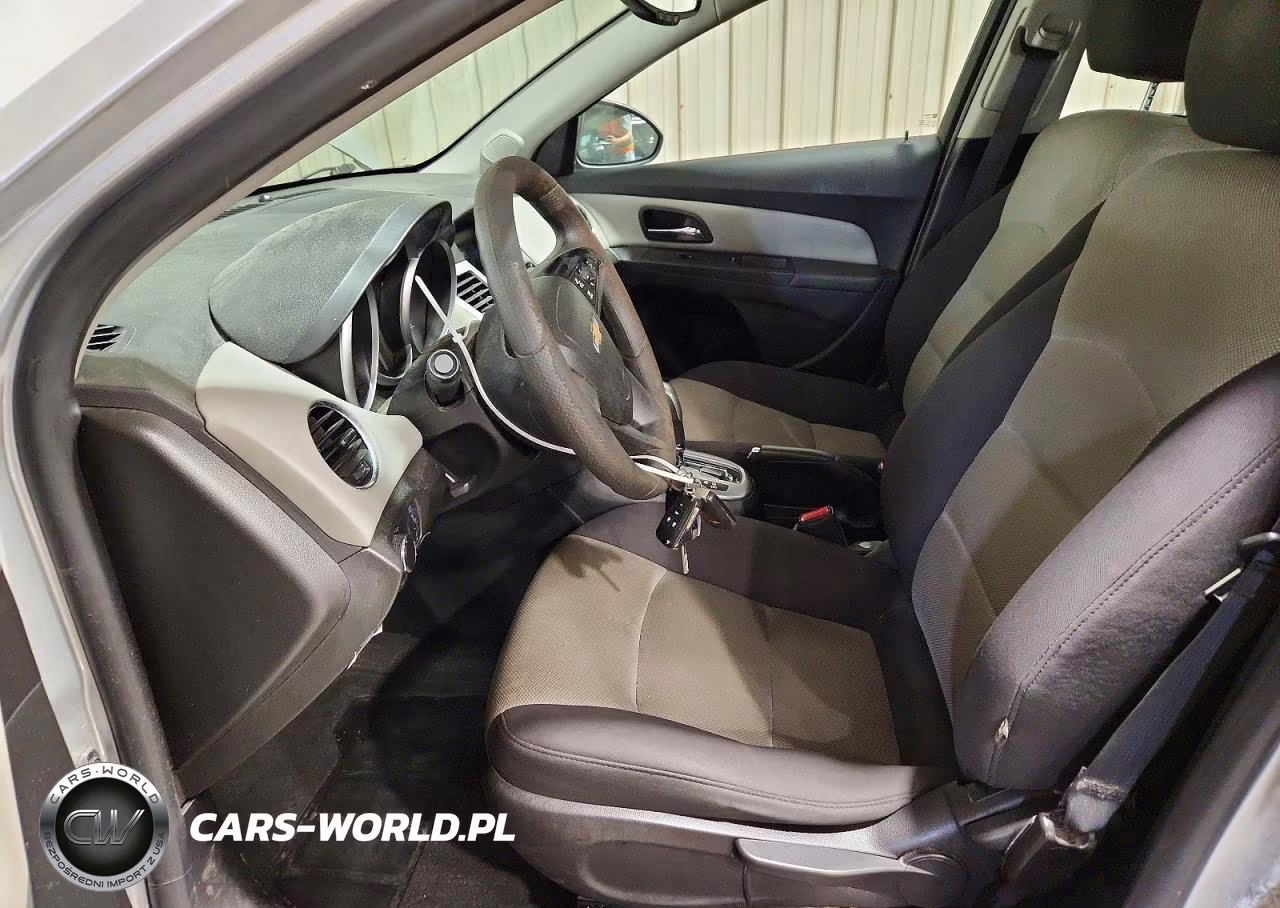 2015 Chevrolet Cruze Ls VIN:1G1PA5SG4F7121772 - 7
