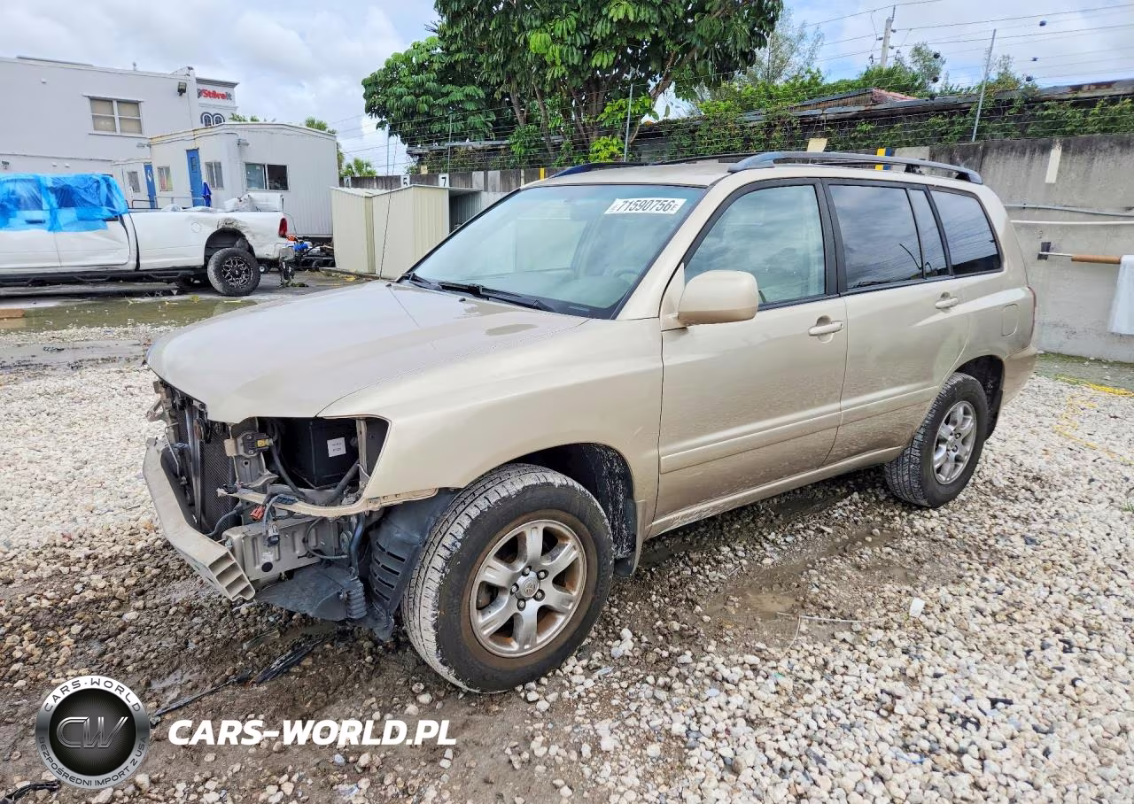 2005 Toyota Highlander Base VIN:JTEGP21A550060064 - 1